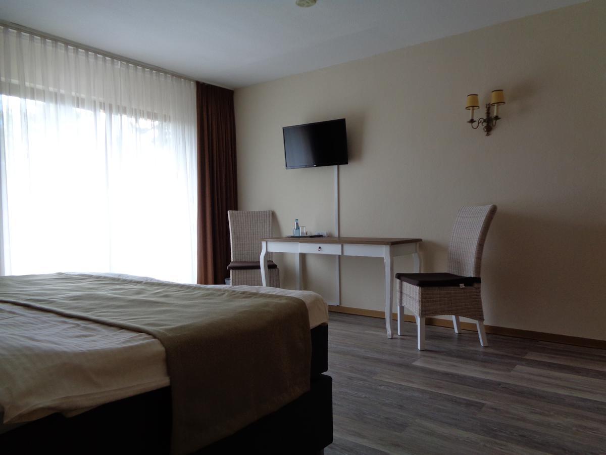 Hotel Garni Eichhornkobel Faßberg Eksteriør billede