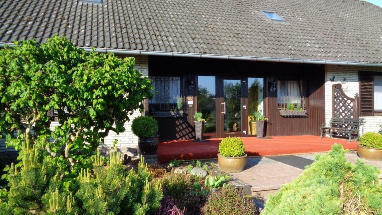 Hotel Garni Eichhornkobel Faßberg Eksteriør billede